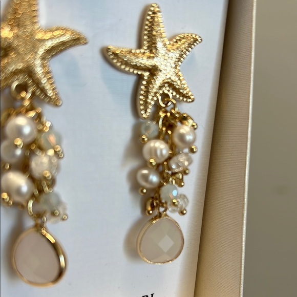 Piper K | Starfish Earrings with Freshwater Pearls - Picture 6 of 7